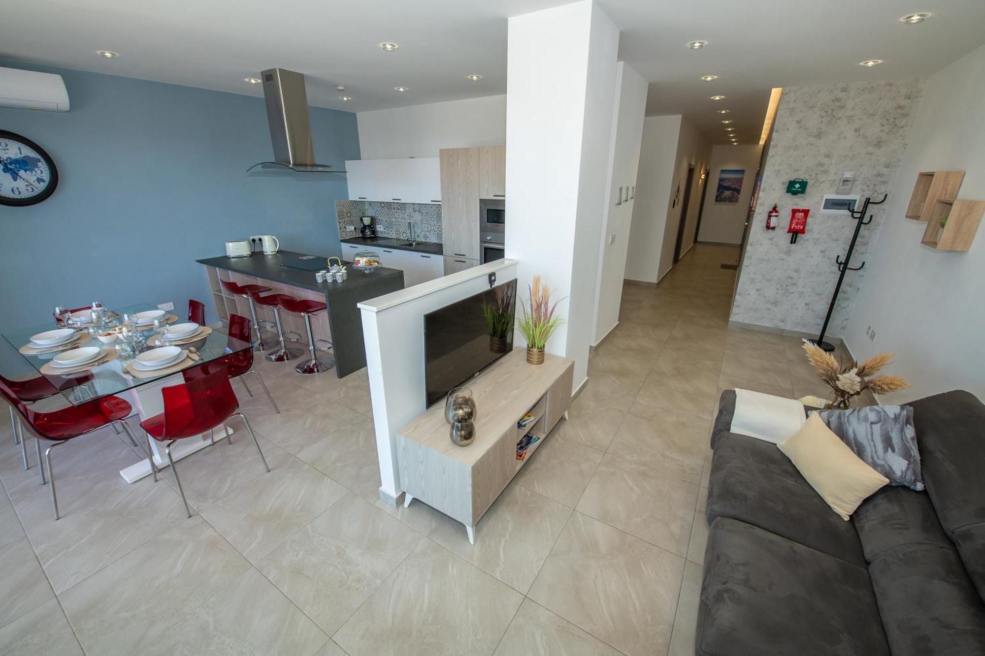 Clifftop Modern Apartment Mellieħa Kültér fotó