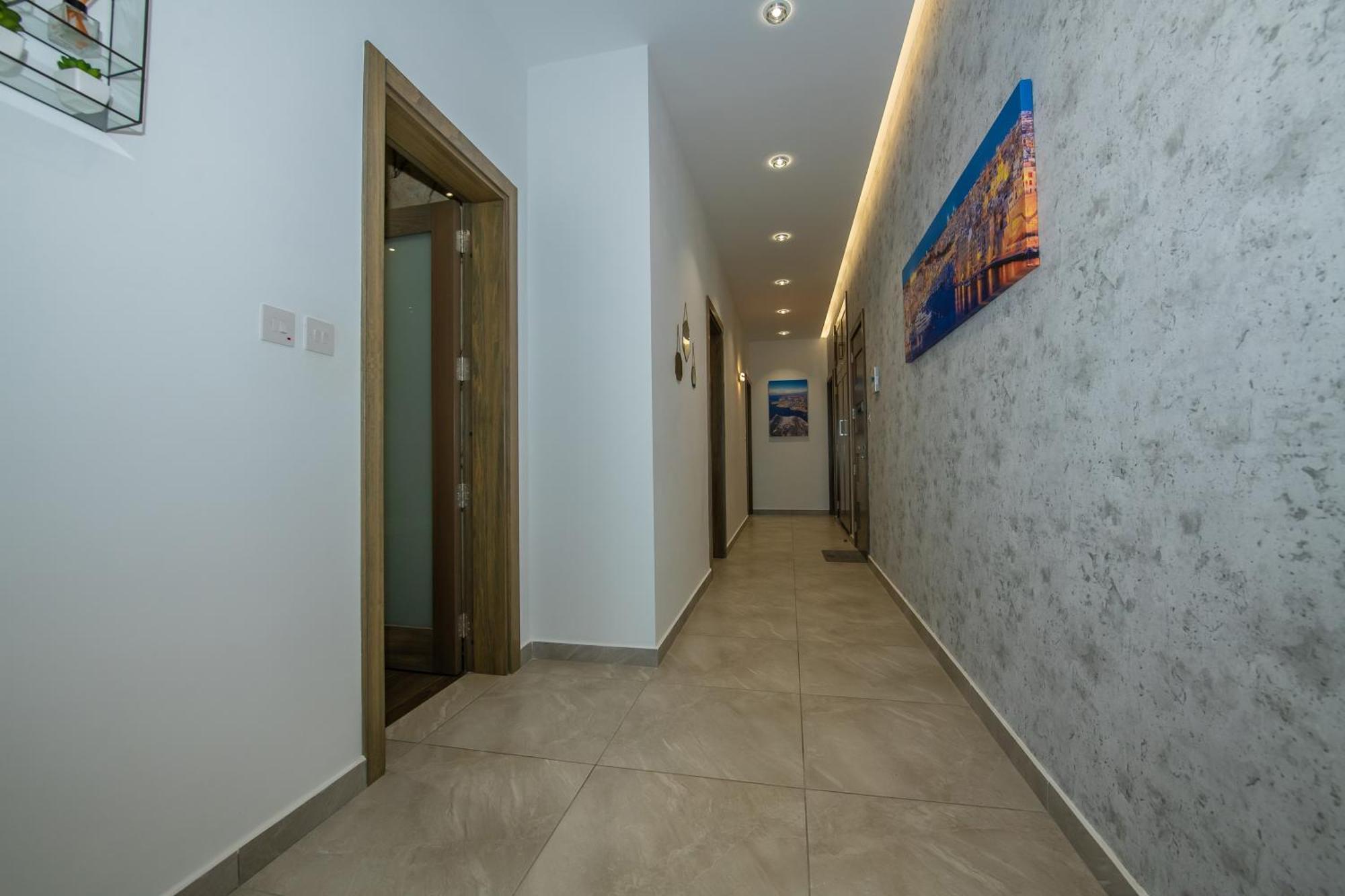 Clifftop Modern Apartment Mellieħa Kültér fotó