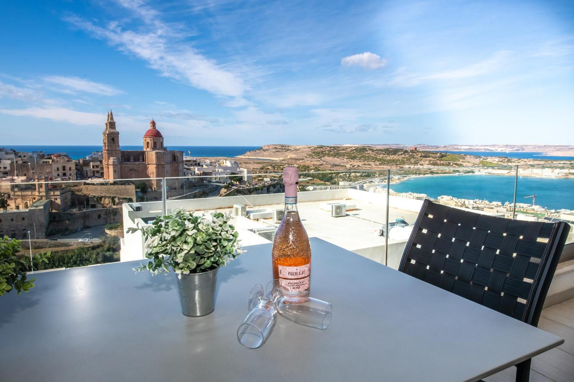 Clifftop Modern Apartment Mellieħa Kültér fotó